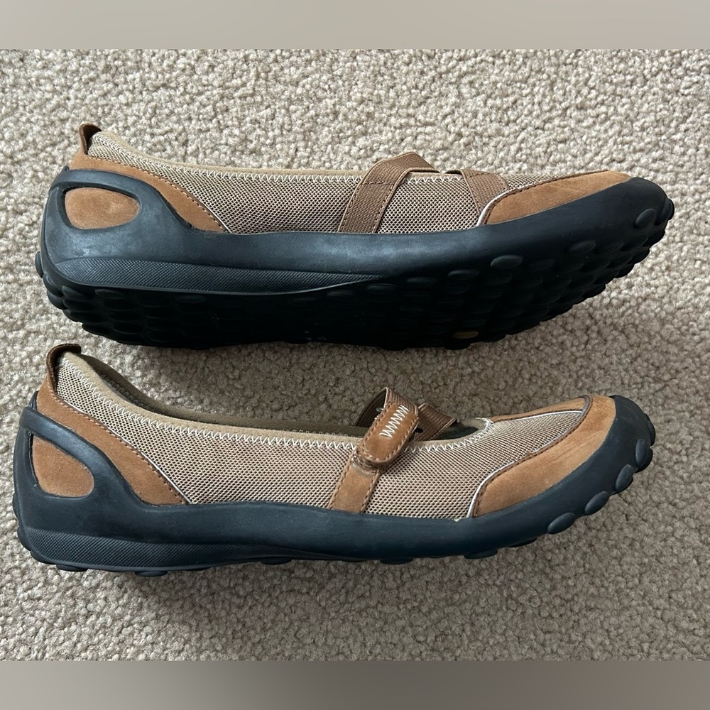 Women's Pr!vo Shoes, size 7.5 M - Picture 4 of 9